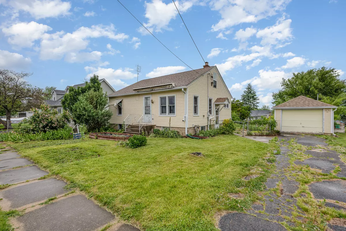 Earlville, IL 60518,424 Robinson ST
