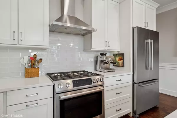 Chicago, IL 60640,5455 N Ravenswood AVE #3N