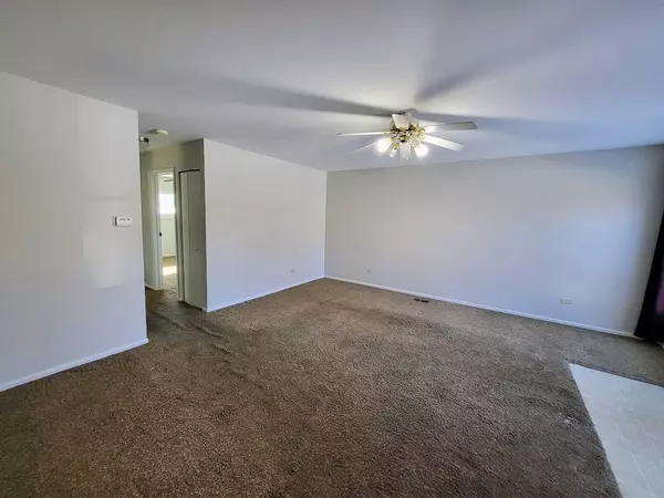 Villa Park, IL 60181,17W755 Lowell LN