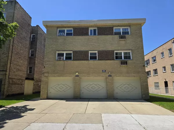 Skokie, IL 60076,8030 Knox AVE #3W