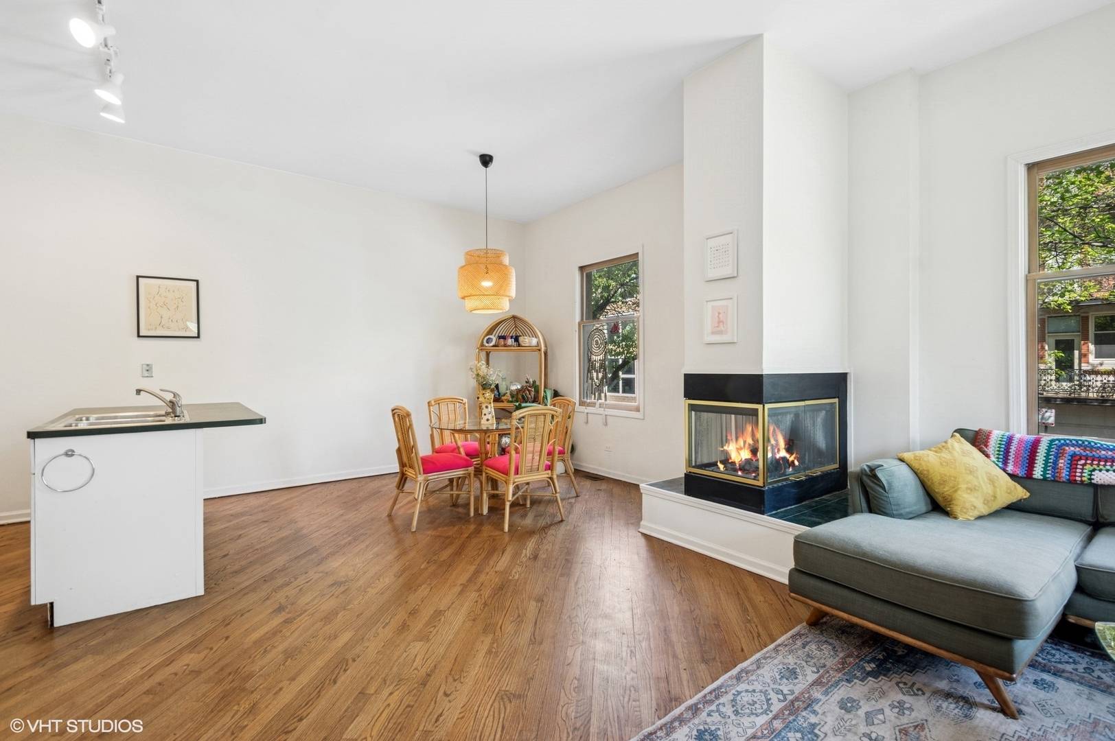 Chicago, IL 60622,614 N Paulina ST