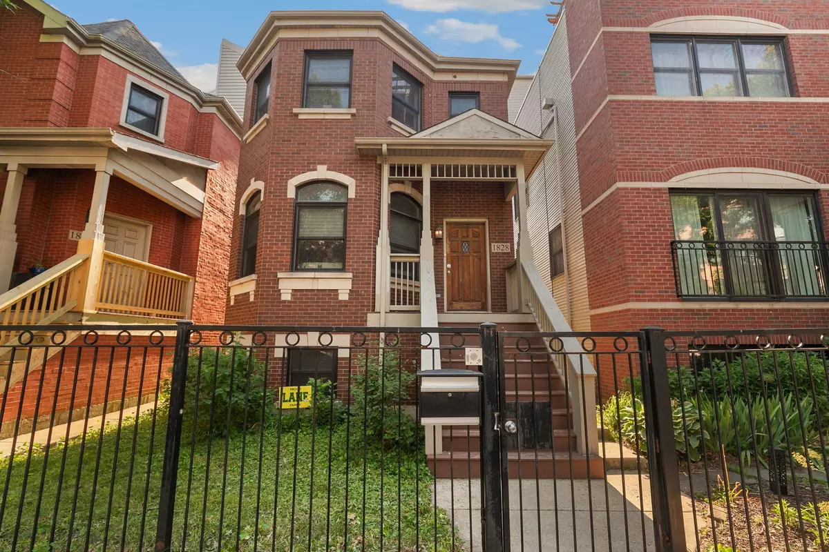 Chicago, IL 60647,1828 N California AVE