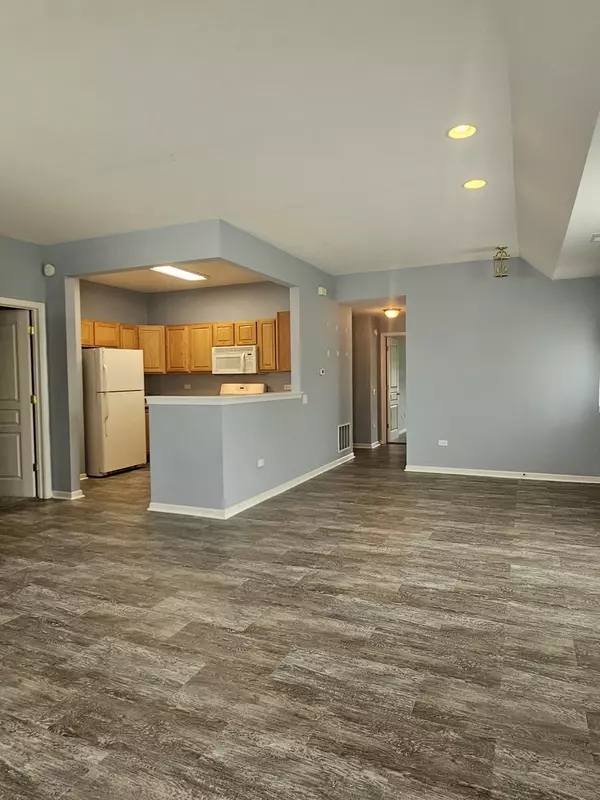 Huntley, IL 60142,13592 DELANEY RD