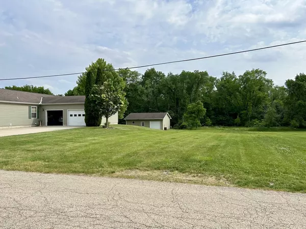 Utica, IL 61373,511 W Washington ST