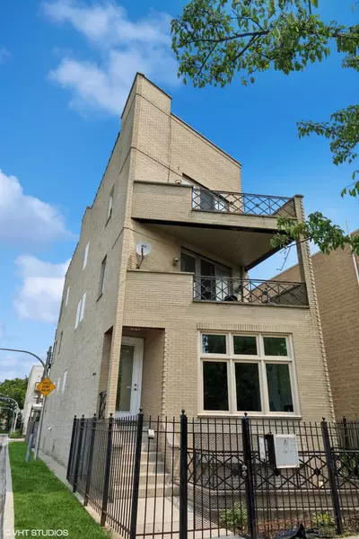 2538 W Flournoy ST #3, Chicago, IL 60612
