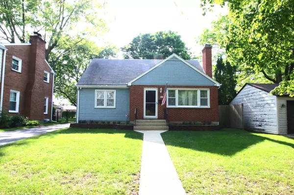 36 N Martin AVE, Waukegan, IL 60085
