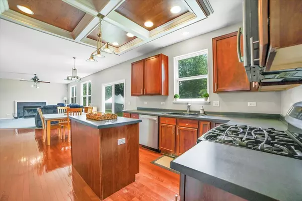 Aurora, IL 60503,2585 Lambert DR