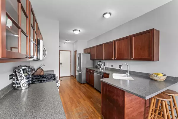 Tinley Park, IL 60477,7008 Century CT