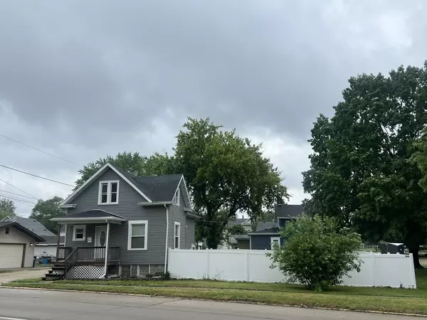 Sterling, IL 61081,908 E 4th ST