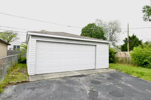 Calumet City, IL 60409,310 Merrill AVE