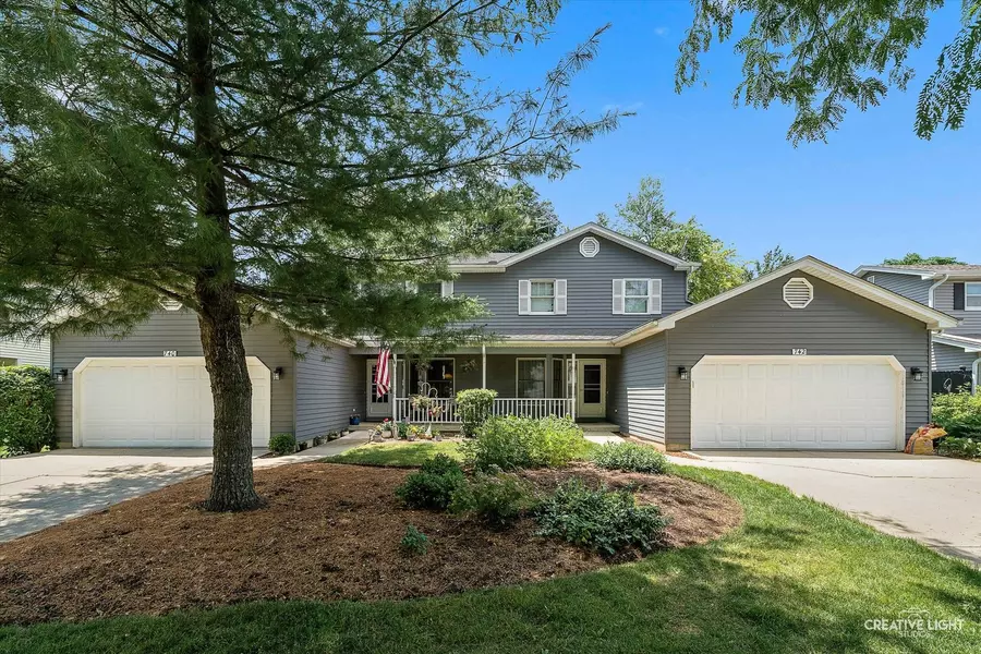 740-42 Cheyenne LN, Elgin, IL 60123