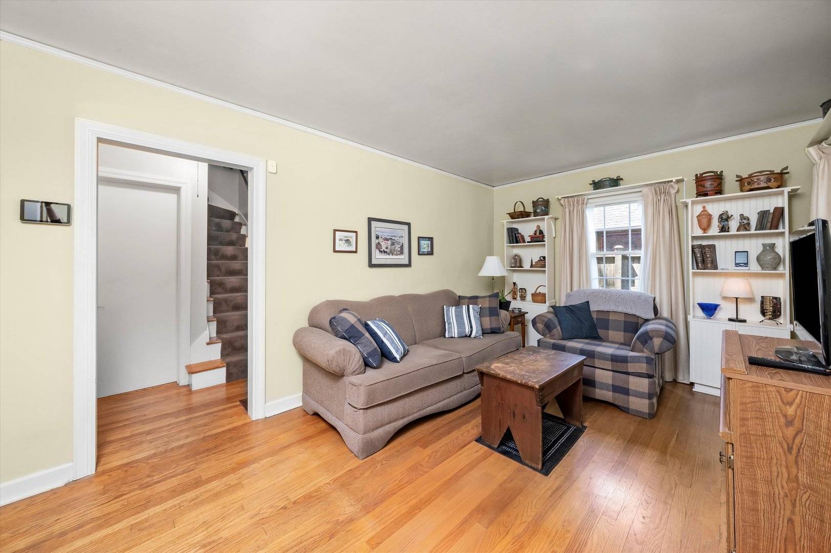 Downers Grove, IL 60515,4216 Elm ST
