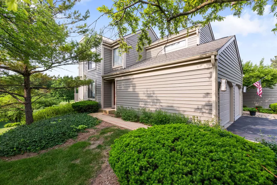 449 White Oak LN #449, Barrington, IL 60010