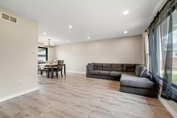 Tinley Park, IL 60477,17824 65th AVE