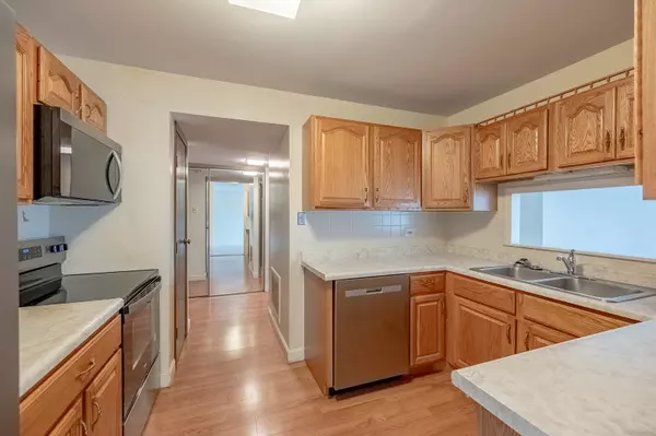 Downers Grove, IL 60516,6545 Main ST #408