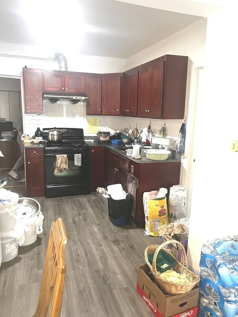 Chicago, IL 60616,256 W 23rd PL
