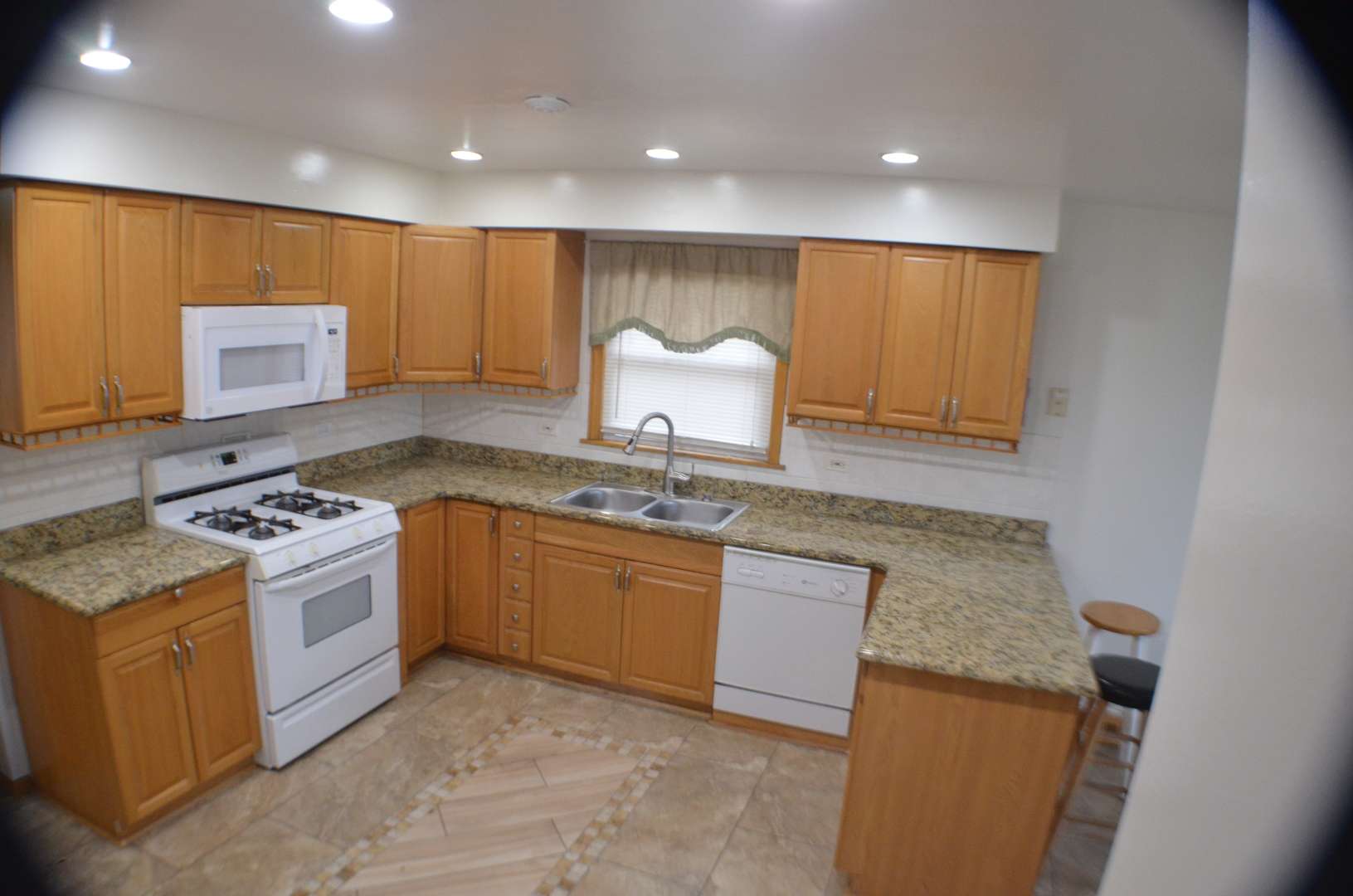Calumet City, IL 60409,508 Hoxie AVE