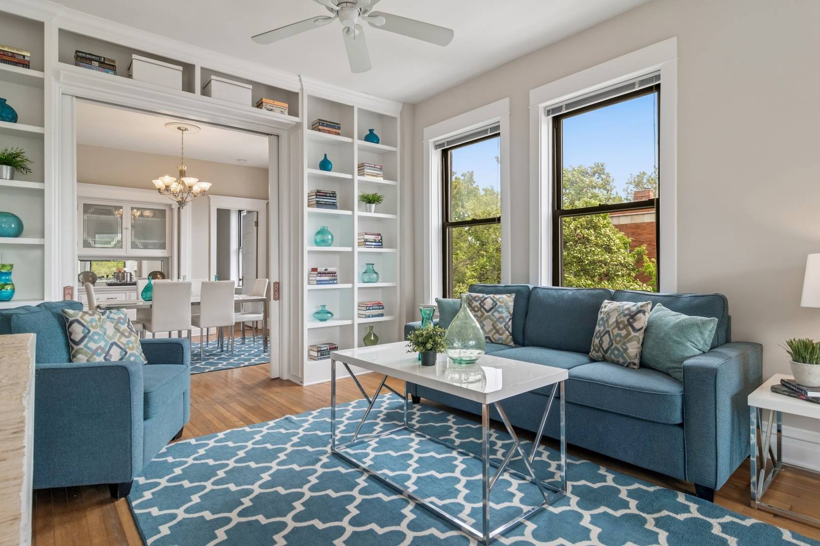 Chicago, IL 60647,3634 W Wrightwood AVE #3