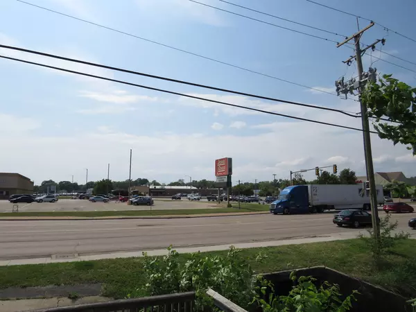 Morris, IL 60450,1459 Division ST