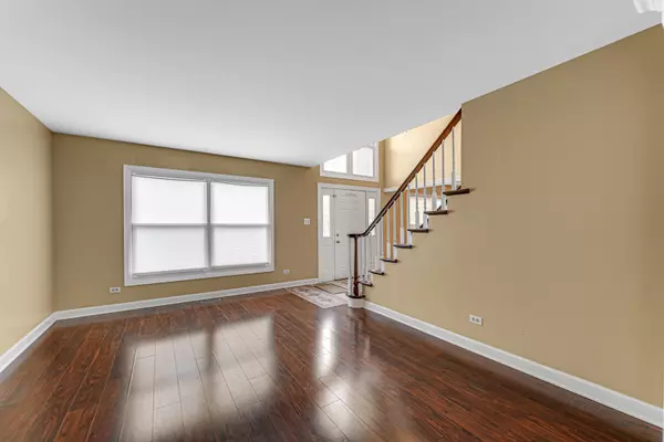 Tinley Park, IL 60487,17739 Peacock LN