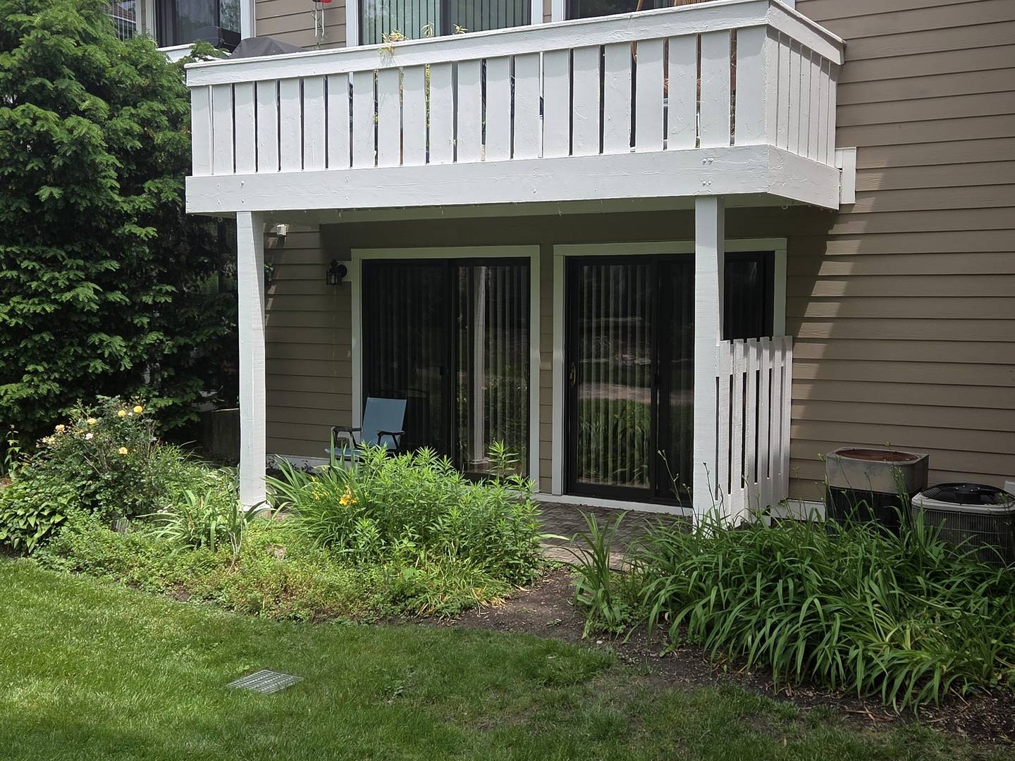 Schaumburg, IL 60193,366 Pinetree LN #B1