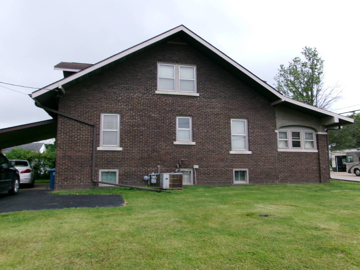 Peru, IL 61354,1425 Peoria ST