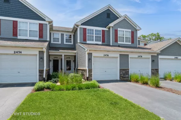 2476 Oneida LN,  Naperville,  IL 60563