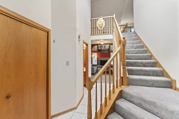 Orland Park, IL 60467,11234 Lakefield DR