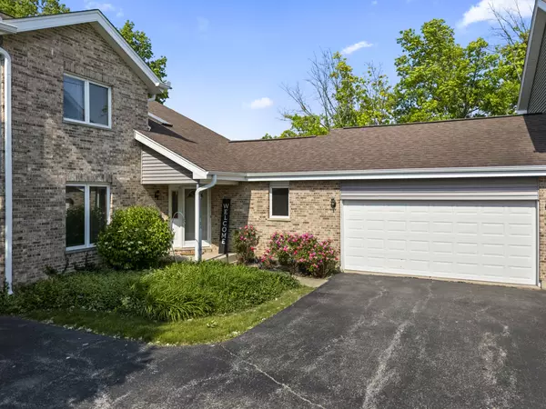 Orland Park, IL 60467,11234 Lakefield DR