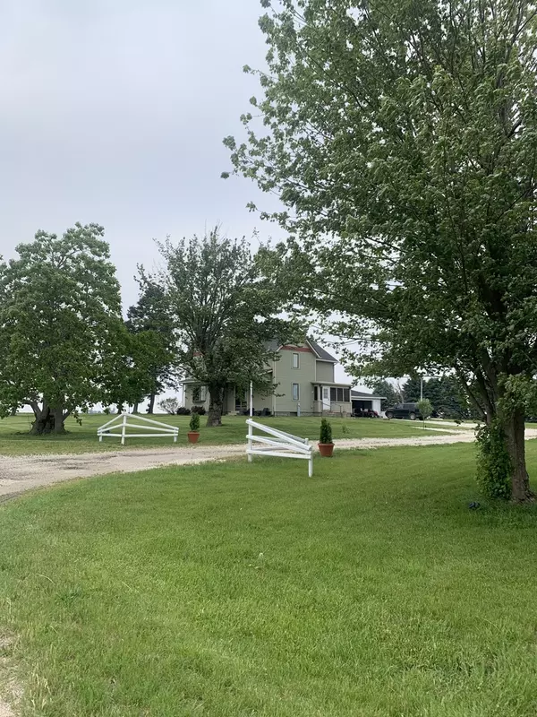 Malta, IL 60150,2725 Gurler RD