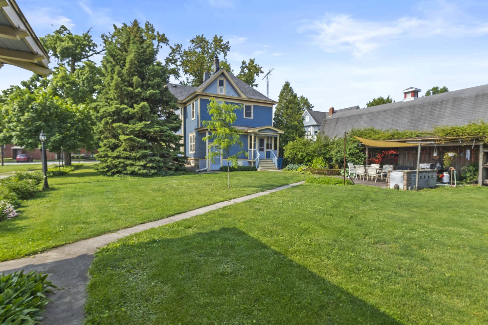 Grant Park, IL 60940,303 Esson Farm RD