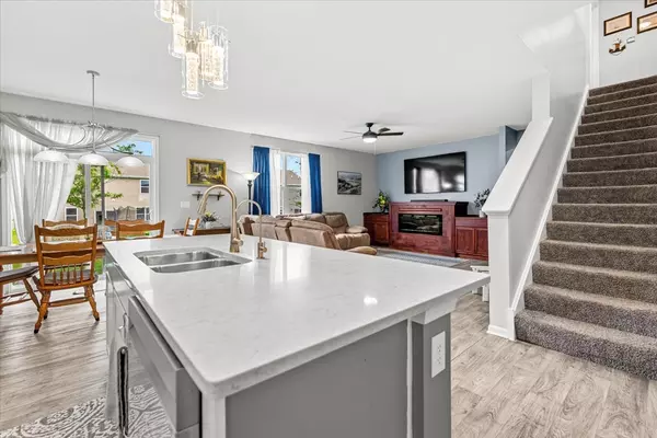 Wonder Lake, IL 60097,6904 Spruce CT