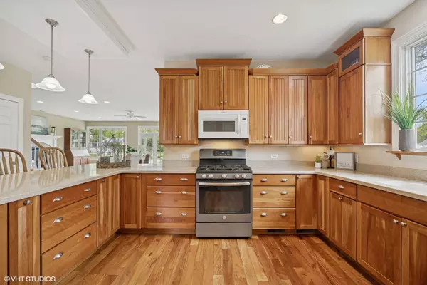 Grayslake, IL 60030,34017 N Prospect DR