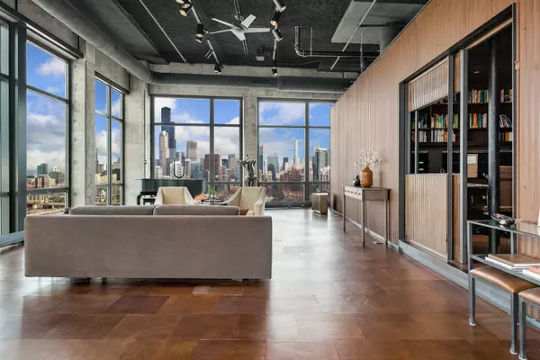 Chicago, IL 60605,1530 S State ST #18A-B