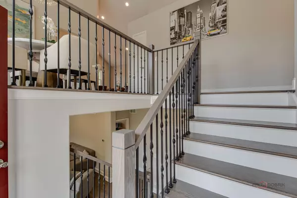 Vernon Hills, IL 60061,1296 Ashley CT