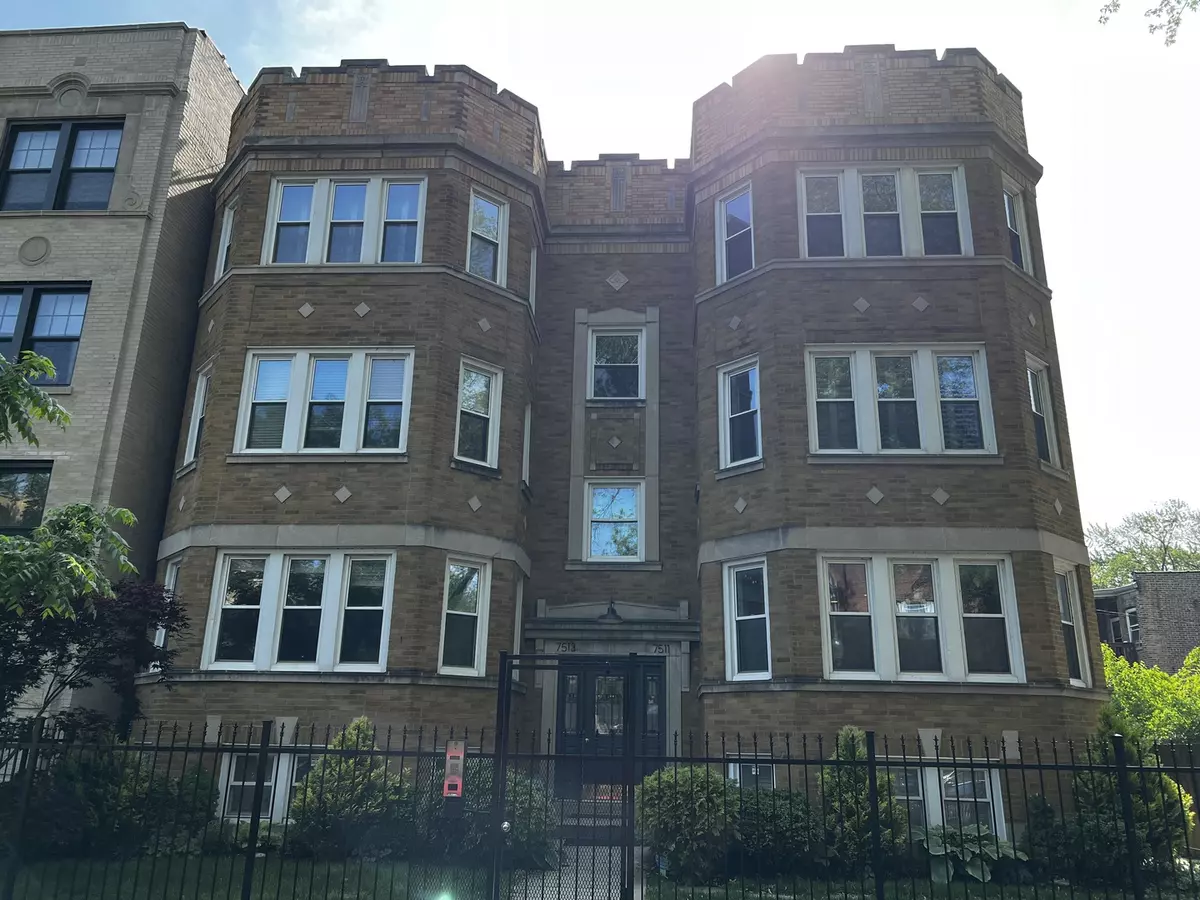Chicago, IL 60626,7513 N Winchester AVE #1