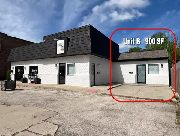 110 N State ST #B, Marengo, IL 60152