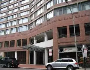 211 E OHIO ST #2819, Chicago, IL 60611