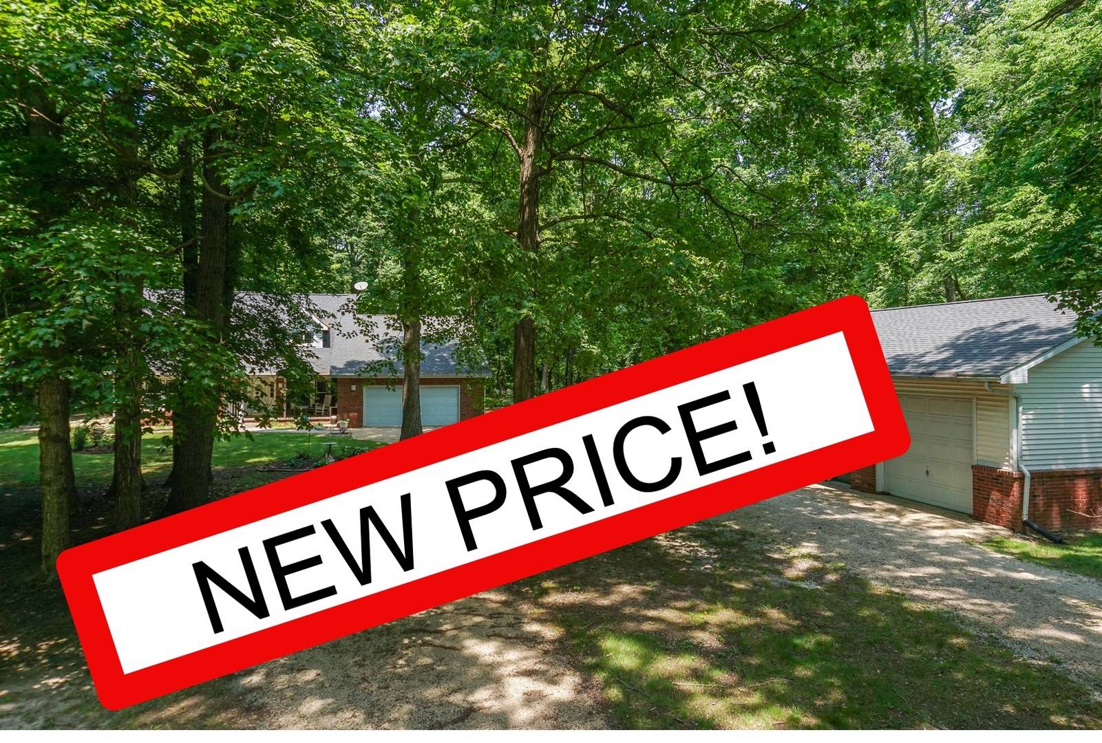 26136 E 2200 North RD, Lexington, IL 61753