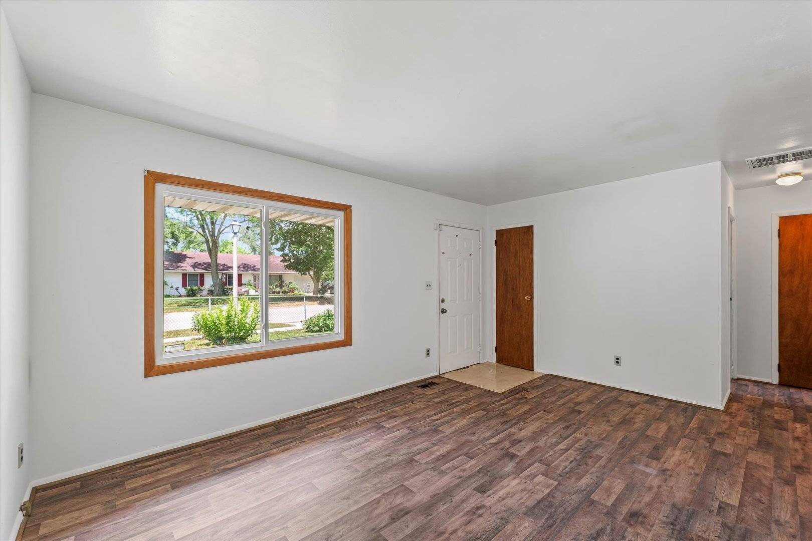 Urbana, IL 61801,1305 W Beardsley AVE