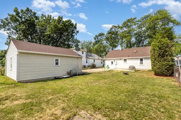 Joliet, IL 60435,1312 Waverly PL