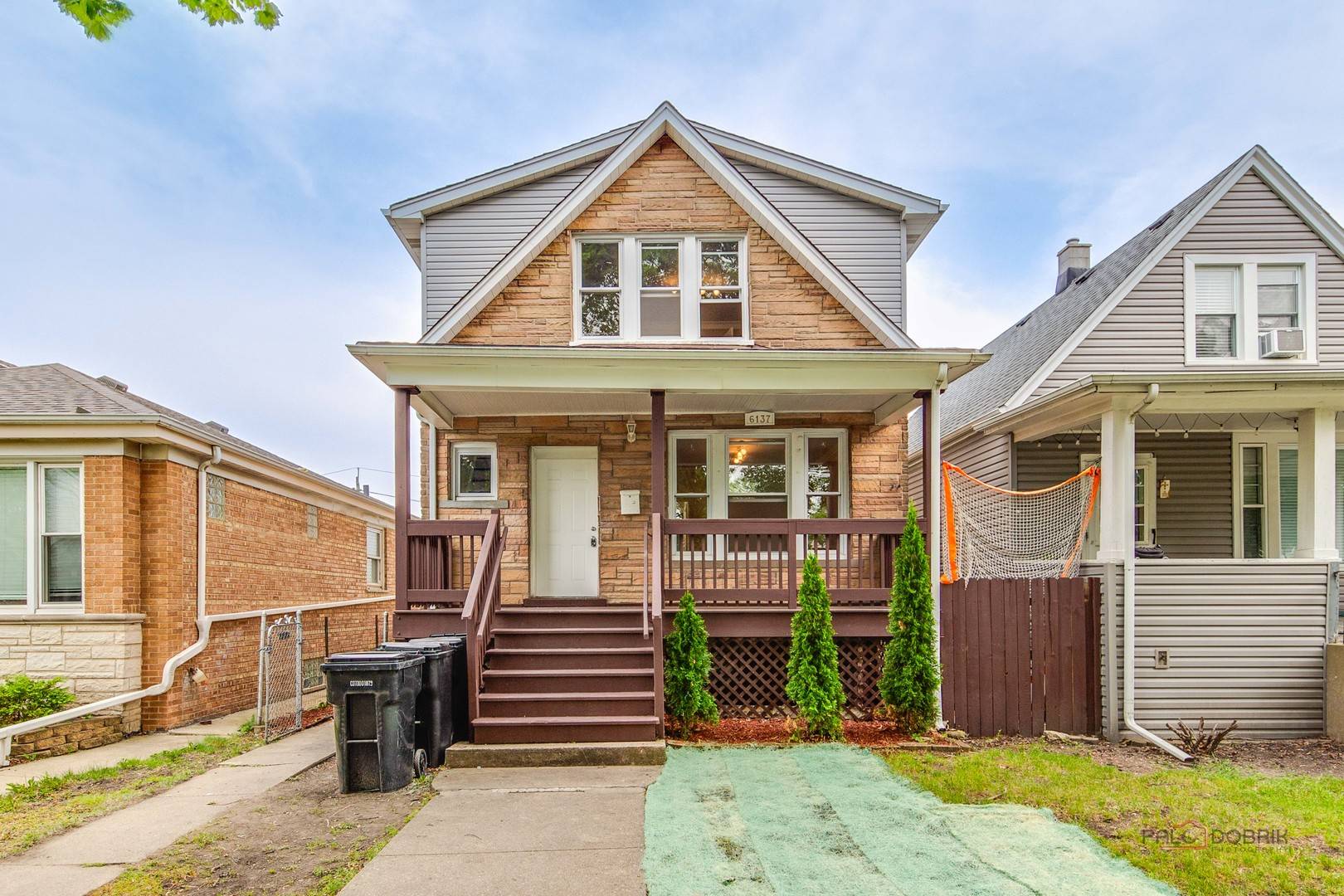 6137 W Giddings ST, Chicago, IL 60630