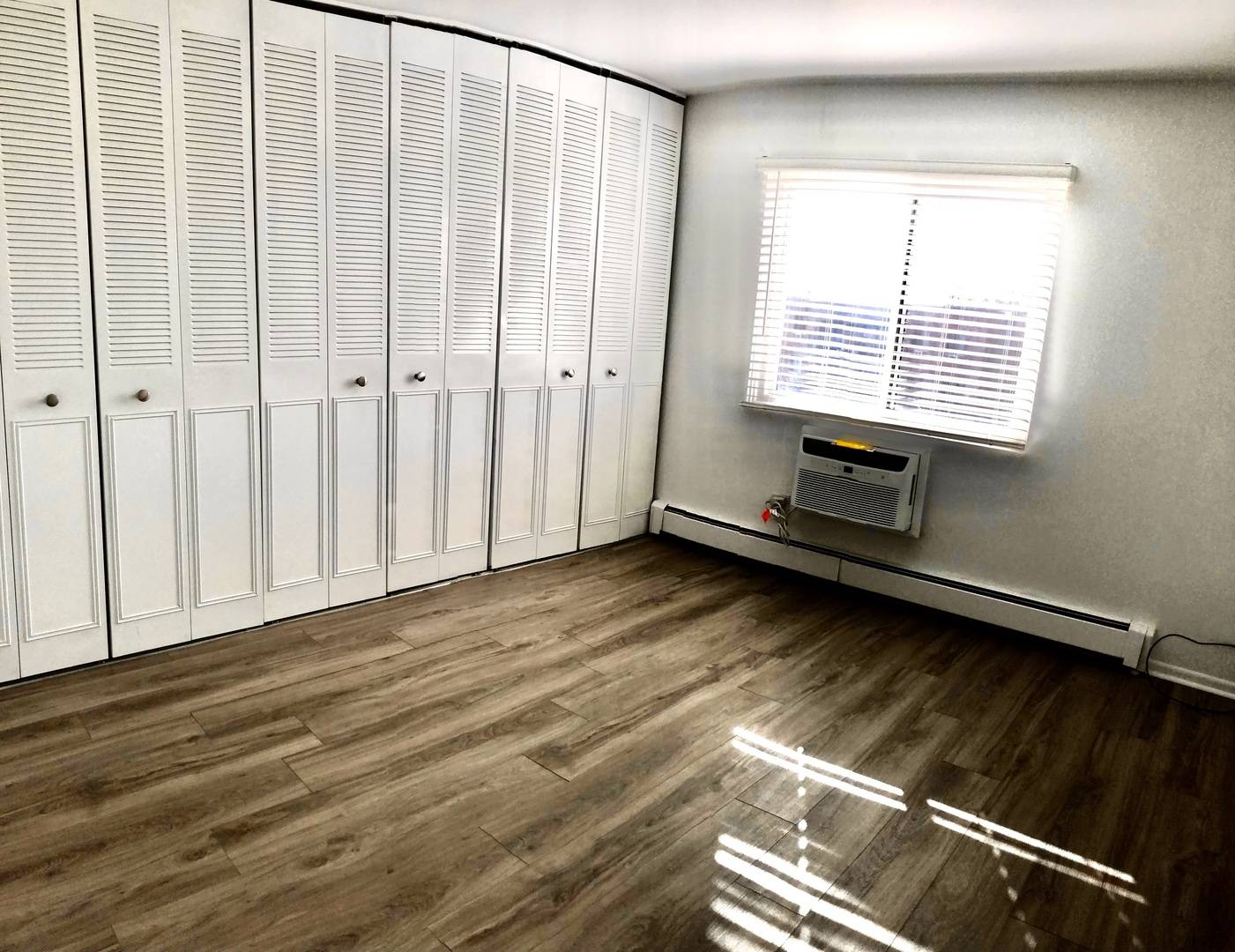 Glenview, IL 60025,3523 Central RD #302
