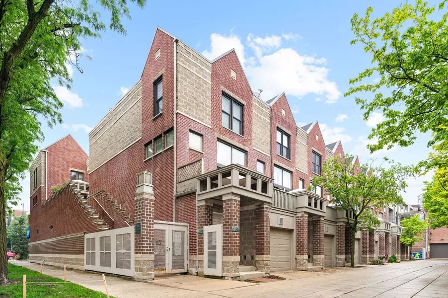 2757 N Wayne AVE #E, Chicago, IL 60614