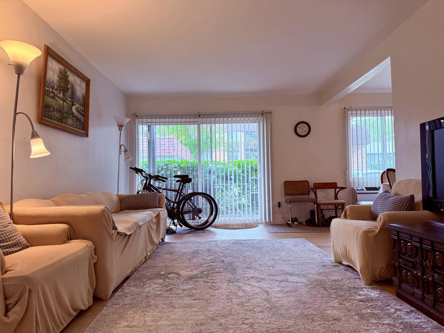 Prospect Heights, IL 60070,906 E Old Willow RD #104