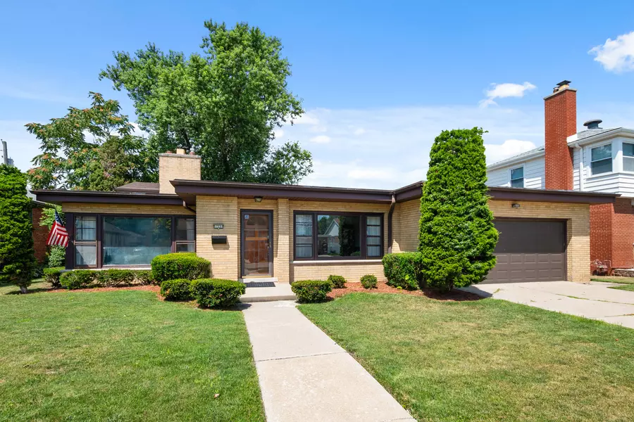 11530 S Campbell AVE, Chicago, IL 60655