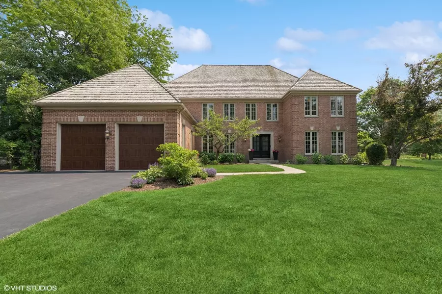 31 E Sandpiper LN, Lake Forest, IL 60045