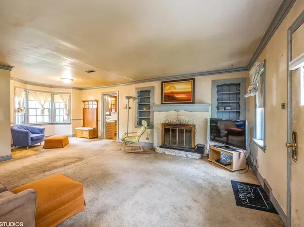 Palos Heights, IL 60463,11933 S 70th AVE