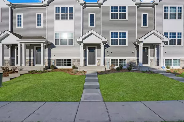 873 Briar Glen CT, Hampshire, IL 60140