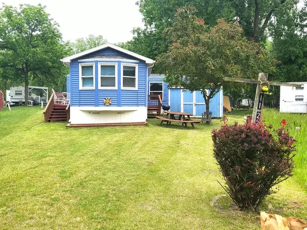 Sublette, IL 61367,11/221 Woodhaven